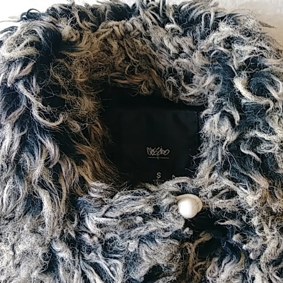 MOSSIMO Gray Cream & Black Shaggy Faux Fur Coat - Picture 5 of 7